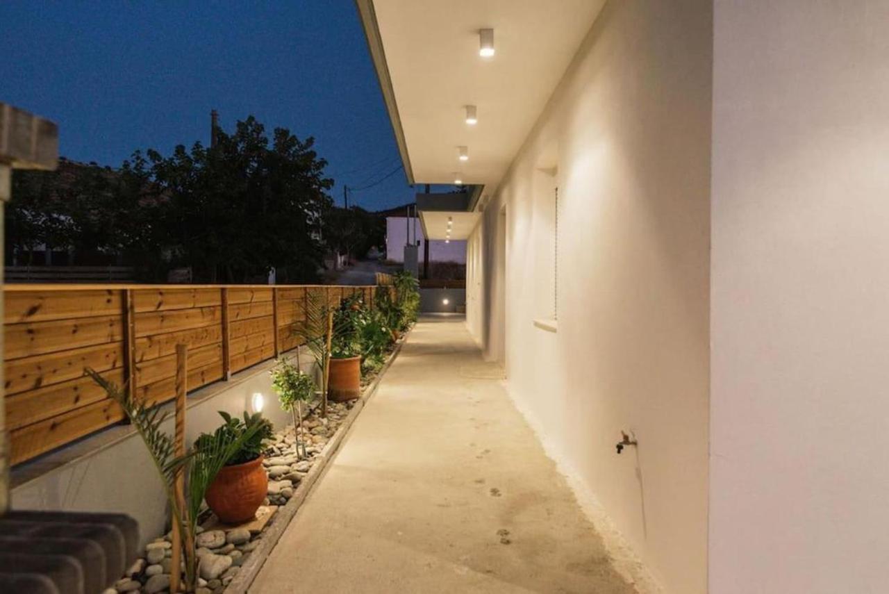 Villa Balux Kalamaki  Bagian luar foto
